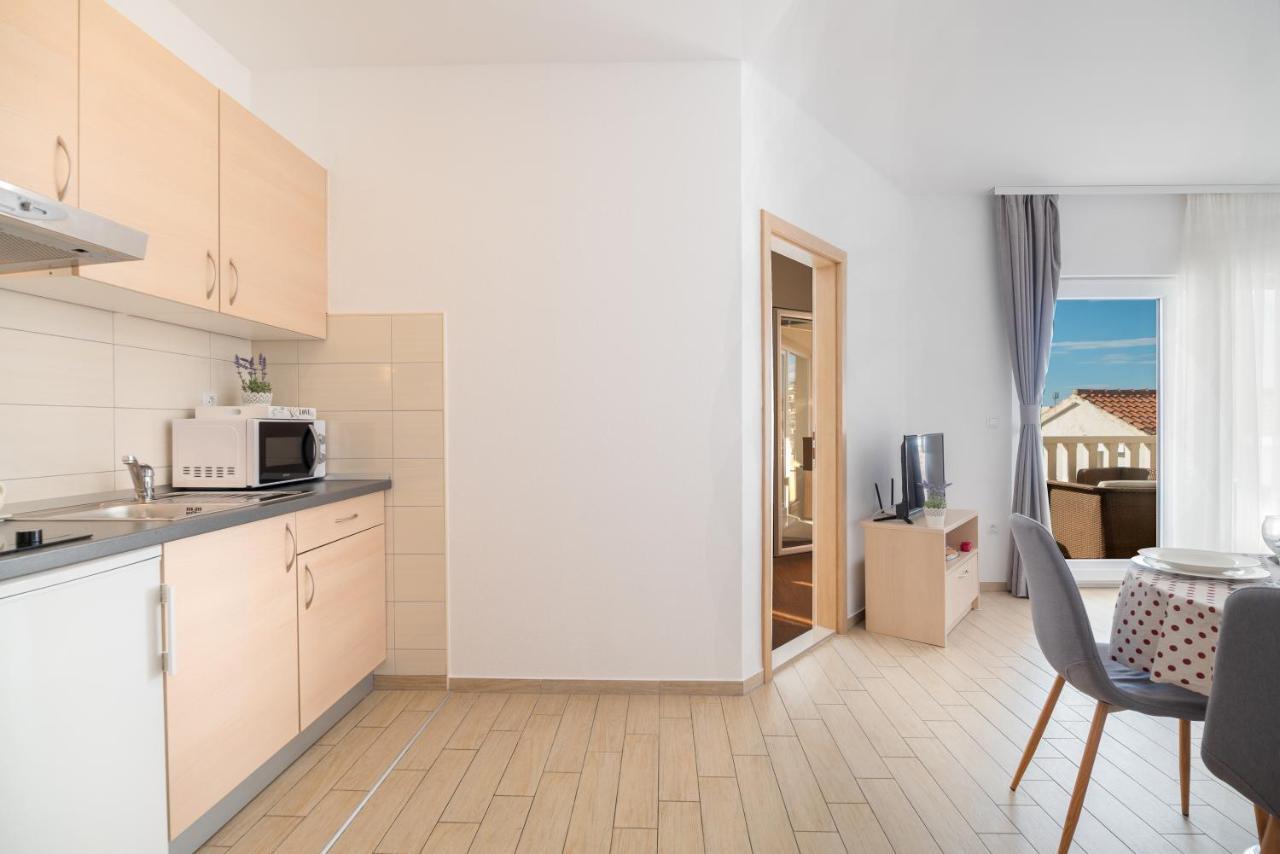 Villa Lelas Makarska Extérieur photo