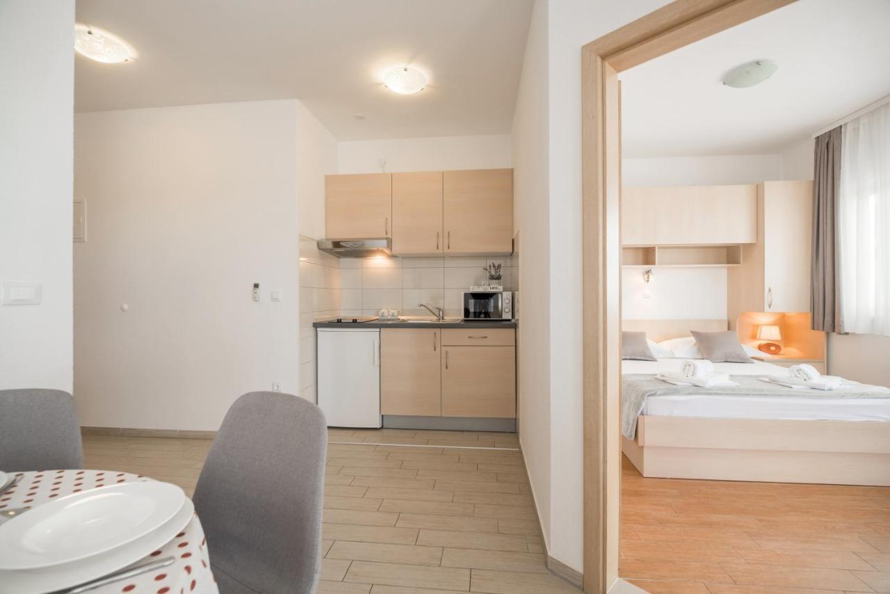 Villa Lelas Makarska Extérieur photo