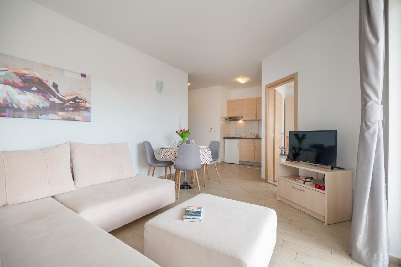 Villa Lelas Makarska Extérieur photo