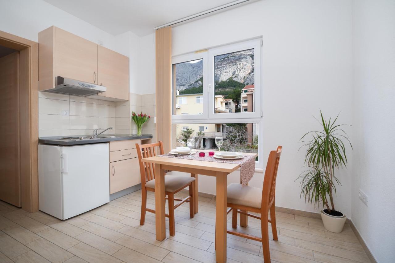 Villa Lelas Makarska Extérieur photo