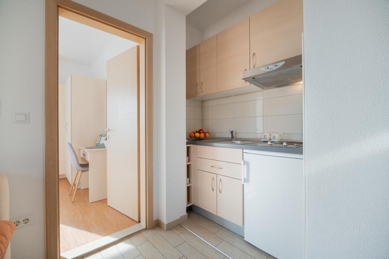 Villa Lelas Makarska Extérieur photo