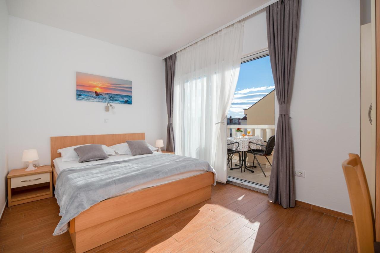 Villa Lelas Makarska Extérieur photo