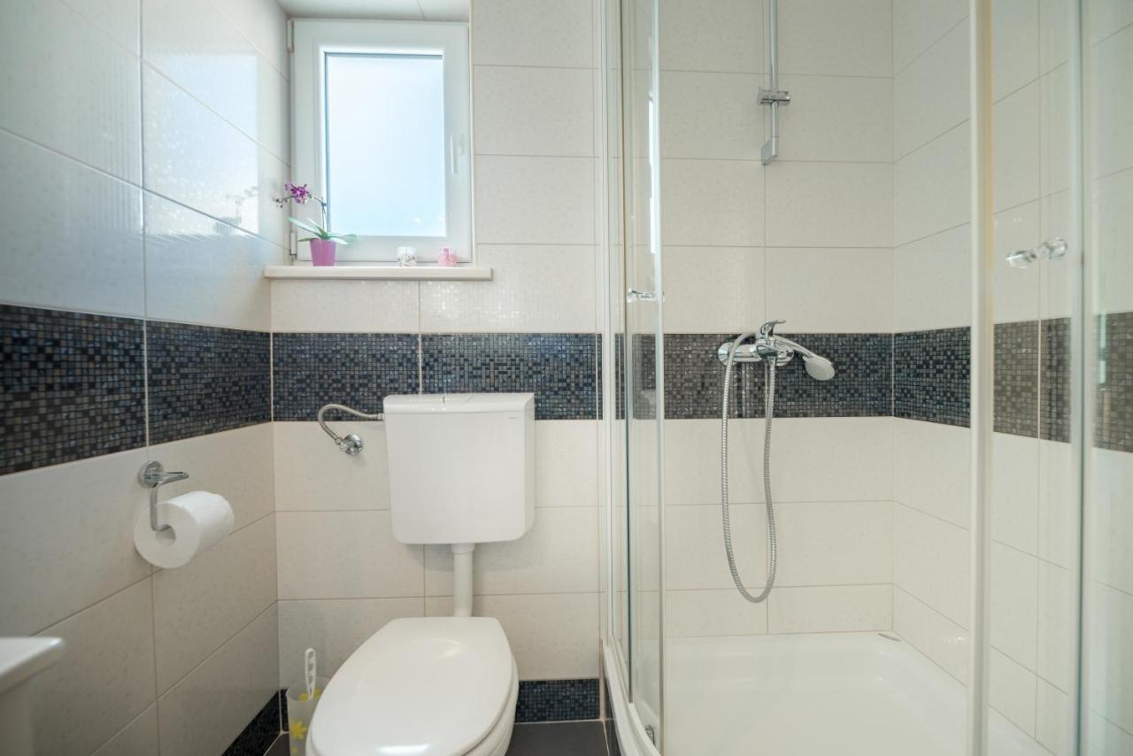 Villa Lelas Makarska Extérieur photo